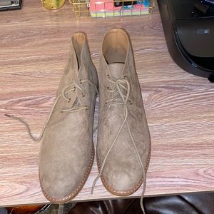 Men’s Chukka boots